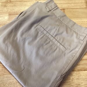 Mens Travis Mathew 11" Inseam‎ Lightweight Golf Shorts Khaki 36